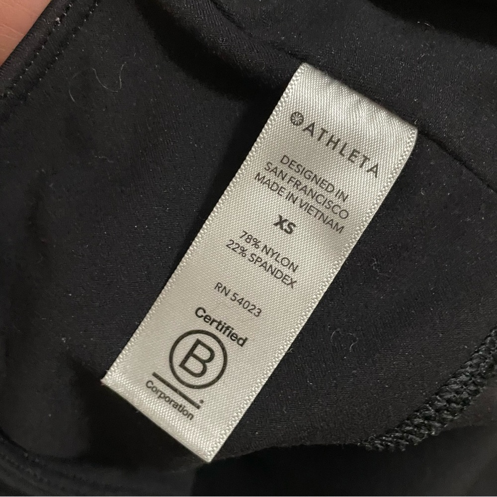 Athleta Distant Jogger Pants Black - Picture 4 of 10